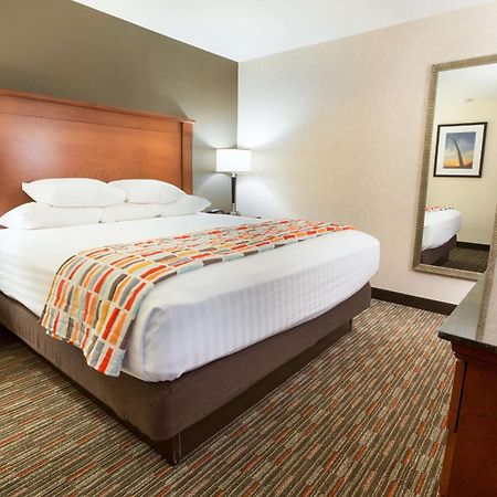 Drury Inn & Suites St. Louis Creve Coeur Dış mekan fotoğraf