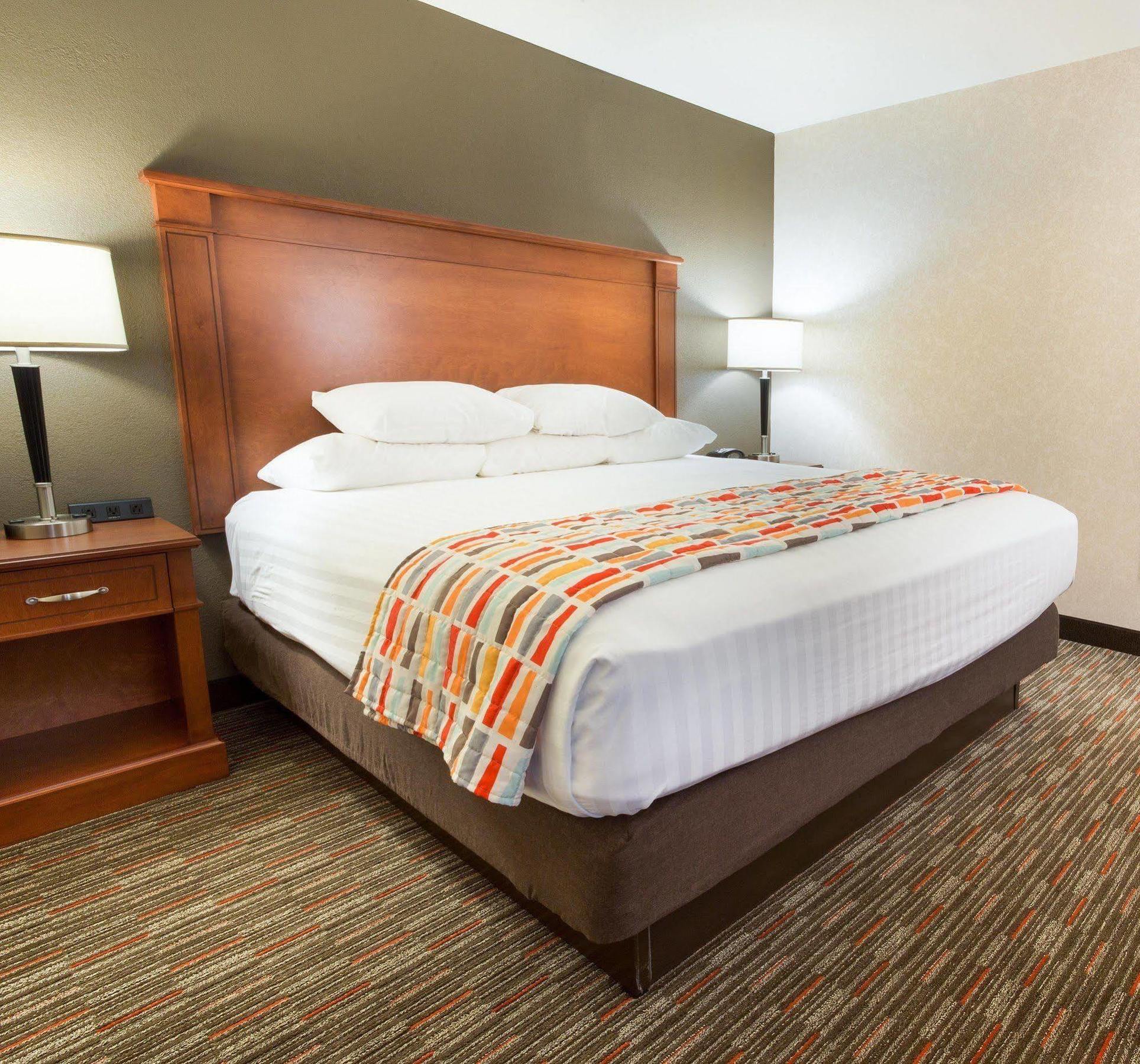 Drury Inn & Suites St. Louis Creve Coeur Dış mekan fotoğraf